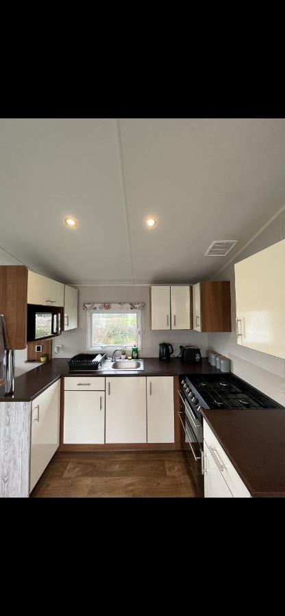 Tarka Holiday Park Ashford  Εξωτερικό φωτογραφία